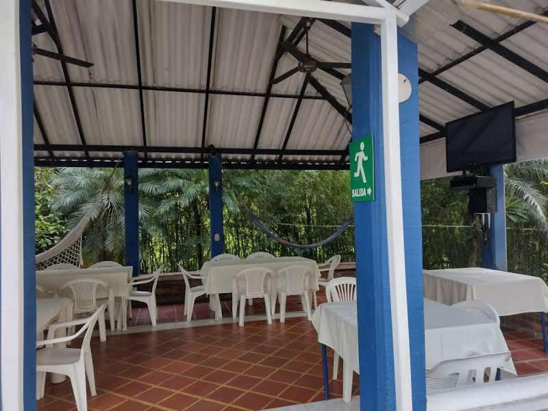Hotel Campestre El Salitre Villeta Luaran gambar