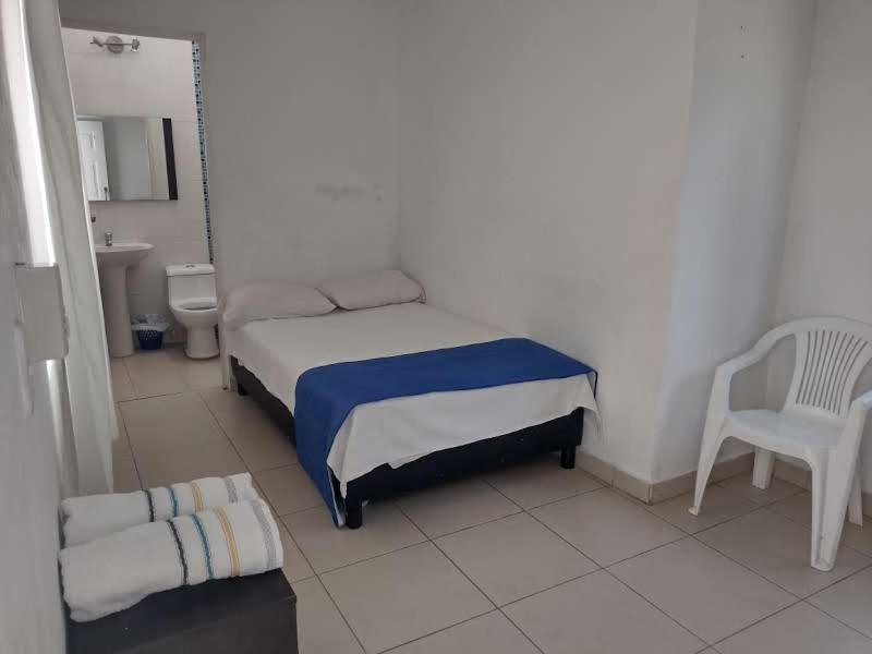 Hotel Campestre El Salitre Villeta Luaran gambar